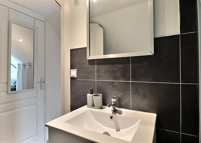 Les Du Pont - Lit Double - Wifi - Inclus - 4 Apartment *